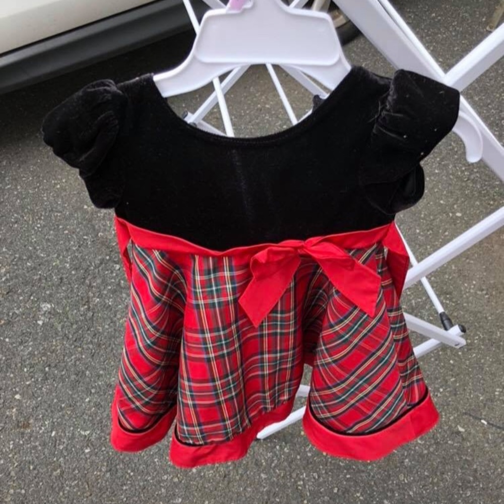 Holiday dress